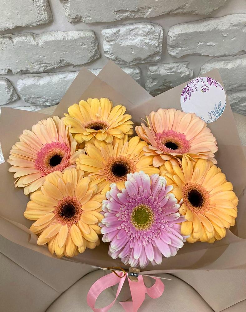 Букет цветов из: Герберы в Рудне Воронежской области