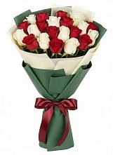 Букет Микс из красных и белых роз #REPLACE_PRED# Рудне Воронежской области