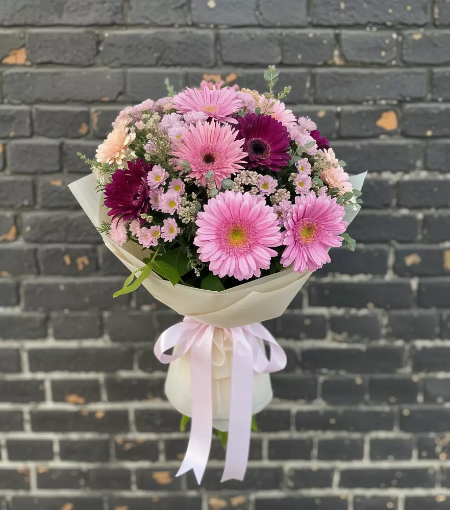 Букет цветов из: Герберы и Хризантемы в Рудне Воронежской области