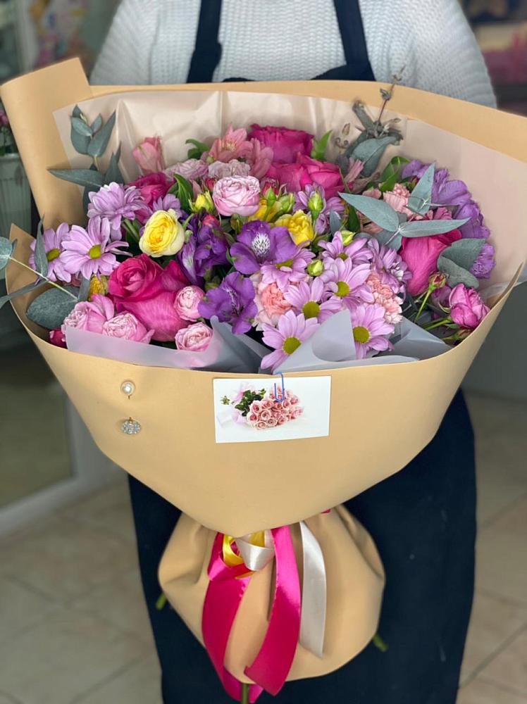 Букет цветов из: Хризантемы, Гвоздики и Альстромерии в Рудне Воронежской области