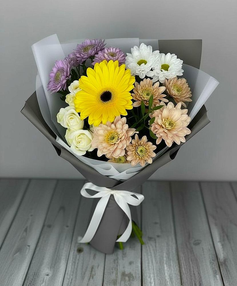 Букет цветов из: Розы, Герберы и Хризантемы в Рудне Воронежской области