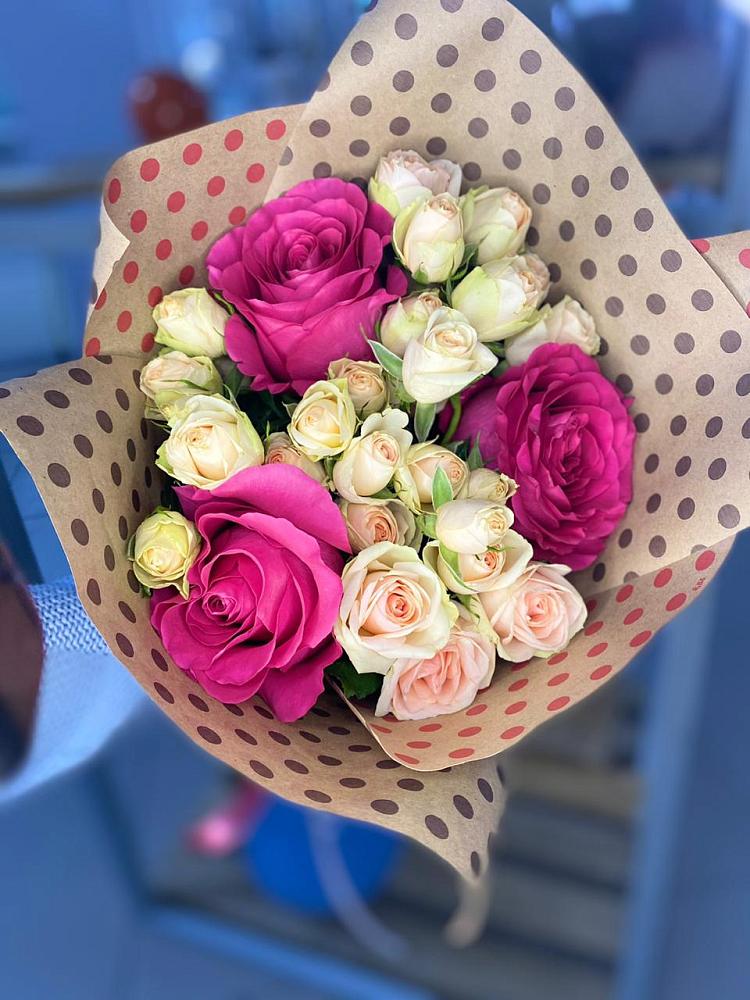 Букет цветов из: Розы в Рудне Воронежской области