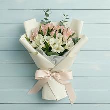 Букет цветов из:  Альстромерии в Рудне Воронежской области