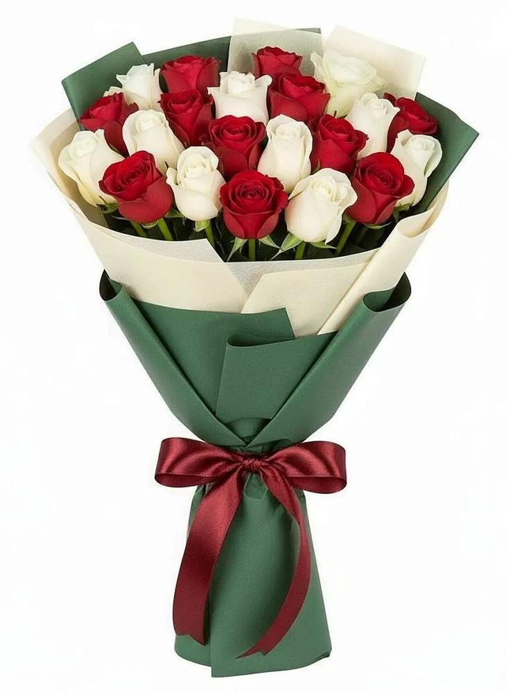 Букет Микс из красных и белых роз в Рудне Воронежской области