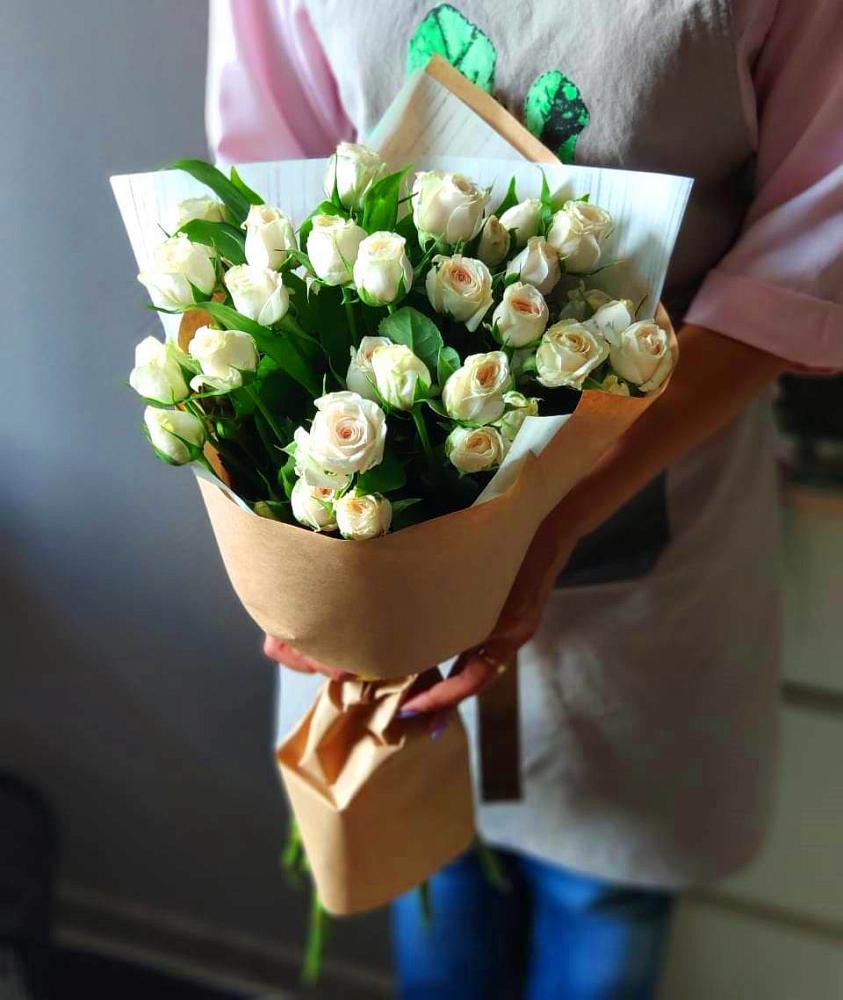 Букет цветов из: Розы в Рудне Воронежской области