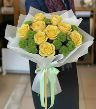 Букет цветов из:  Хризантемы и Розы в Рудне Воронежской области
