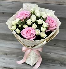 Букет цветов из:  Розы в Рудне Воронежской области