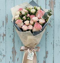 Букет цветов из:  Розы #REPLACE_PRED# Рудне Воронежской области