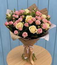 Букет цветов из:  Розы в Рудне Воронежской области
