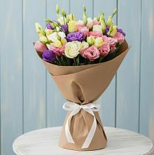 Букет цветов из:  Лизиантусы в Рудне Воронежской области